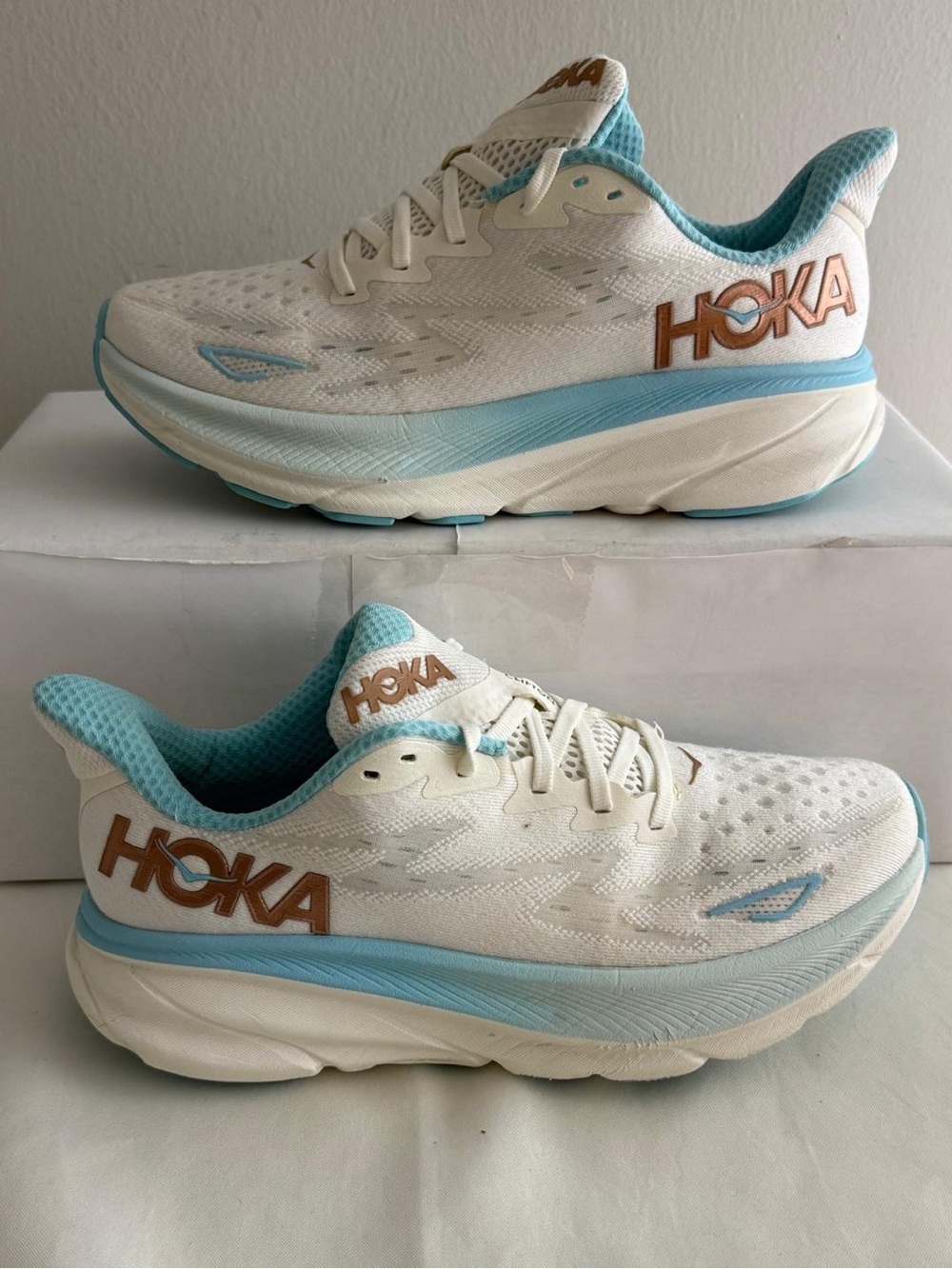 Hoka One One Clifton 9 Women’s Size 9B